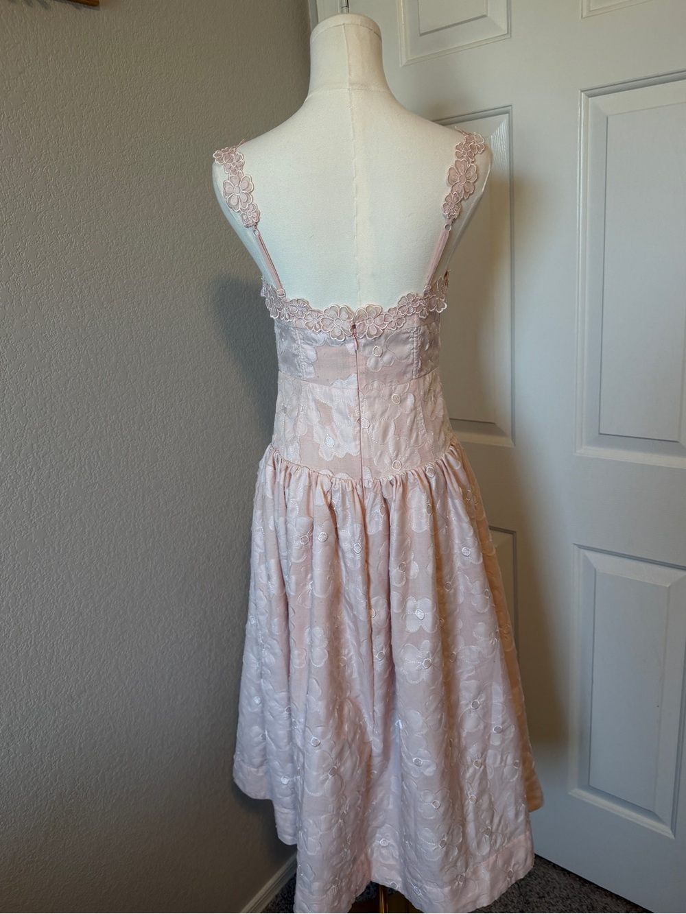For Love & Lemons Pale Pink Floral Midi Dress - Picture 6 of 6